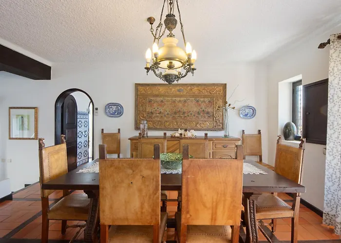 Casa Do Bico Da Biarritz Кошта-Нова